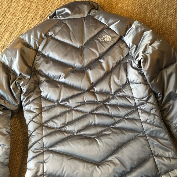 North Face Aconcagua Jacket - Picture 3 of 3